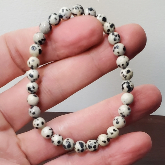 Dalmatian Jasper Crystal Bracelet - Picture 5 of 6
